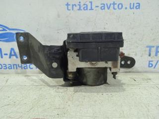 Блок abs Outlander 2003-2007 CU 2.4 Блок abs Outlander 2003-2007 CU 2.4