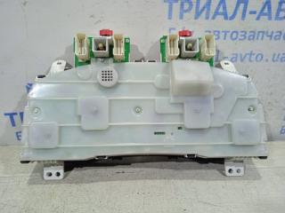 Приборная панель Toyota Prado J120 3.0 дизель Приборная панель Toyota Prado J120 3.0 дизель