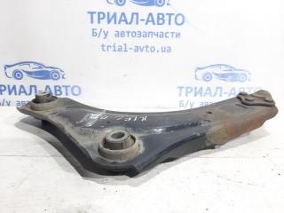 Рычаг правый Renault Megane 3 Рычаг правый Renault Megane 3