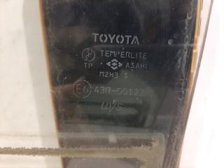Стекло двери заднее правое Toyota RAV 4 A30 2.0 бензин Стекло двери заднее правое Toyota RAV 4 A30 2.0 бензин