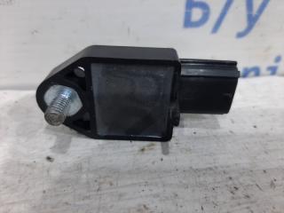 Датчик удара Avensis 2003-2009 T25 2.0 diesel Датчик удара Avensis 2003-2009 T25 2.0 diesel