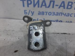 Петля двери передней правой верхняя передняя Avensis 2003-2009 T25 2.0 diesel Петля двери передней правой верхняя передняя Avensis 2003-2009 T25 2.0 diesel
