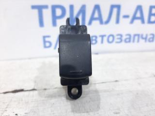 Кнопка стеклоподъемника Nissan Tiida 2004-2014