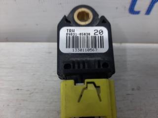 Датчик AIRBAG (удара) Toyota Avensis T27 1.8 бензин 2ZRFAE Датчик AIRBAG (удара) Toyota Avensis T27 1.8 бензин 2ZRFAE