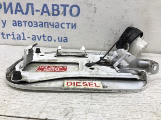 Лючок бака Toyota Avensis T27 2.0 diesel