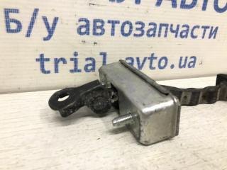 Ограничитель двери задний правый 6 2012- GJ 2.2 diesel Ограничитель двери задний правый 6 2012- GJ 2.2 diesel