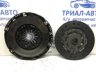 Корзина сцепления+Диск сцепления Avensis 2003-2009 T25 2.2 diesel 2ADFTV Корзина сцепления+Диск сцепления Avensis 2003-2009 T25 2.2 diesel 2ADFTV