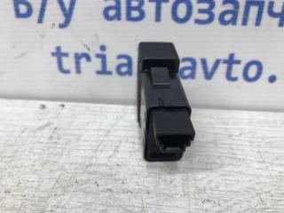 Кнопка аварийки 6 2012- GJ 2.2 diesel Кнопка аварийки 6 2012- GJ 2.2 diesel