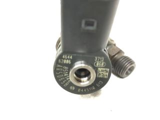 Форсунка топливная Toyota Avensis T27 2.0 diesel Форсунка топливная Toyota Avensis T27 2.0 diesel