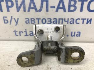 Петля двери задней правой верхняя Hyundai Tucson JM 2.0 diesel D4EA МКПП