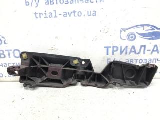 Кронштейн бампера передний левый Renault Scenic J95 1.5 Diesel K9K Кронштейн бампера передний левый Renault Scenic J95 1.5 Diesel K9K