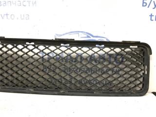 Решетка бампера центральная Hyundai Tucson JM 2.0 diesel D4EA МКПП