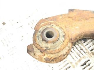 Рычаг задней подвески продольный правый Pajero Sport 1996-2008 K9 2.5 Diesel 4D56 МКПП Рычаг задней подвески продольный правый Pajero Sport 1996-2008 K9 2.5 Diesel 4D56 МКПП