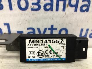 Блок управления иммобилайзера Mitsubishi L200 KB 2.5 дизель 4D56U АКПП
