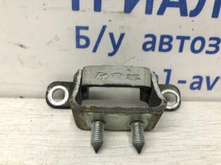 Петля крышки багажника Sorento 2002-2009 BL 2.5 diesel D4CB МКПП Петля крышки багажника Sorento 2002-2009 BL 2.5 diesel D4CB МКПП