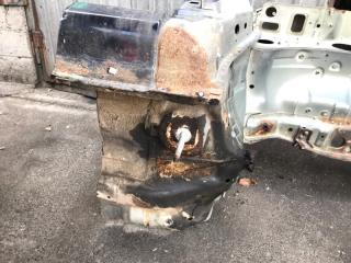 Четверть автомобиля передняя правая Sorento 2002-2011 BL 2.5 Diesel D4CB Четверть автомобиля передняя правая Sorento 2002-2011 BL 2.5 Diesel D4CB