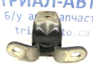 Петля двери задней правой Santa fe 2005-2012 CM 2.7 бензин G6EA Петля двери задней правой Santa fe 2005-2012 CM 2.7 бензин G6EA