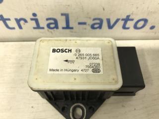Датчик ускорения ESP Nissan Qashqai J10 2.0 Датчик ускорения ESP Nissan Qashqai J10 2.0