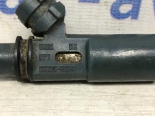 Форсунка топливная Toyota Land Cruiser J100 4.7 Форсунка топливная Toyota Land Cruiser J100 4.7