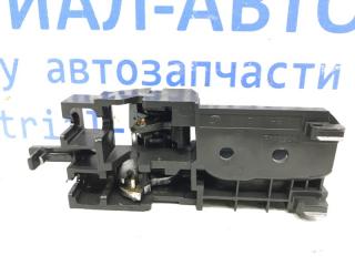Ручка двери внутренняя правая Toyota Avensis T25 1.8 бензин 1ZZFE Ручка двери внутренняя правая Toyota Avensis T25 1.8 бензин 1ZZFE