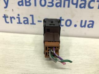 Кнопка подогрева Nissan Juke F15 1.6 turbo MR16DDT Кнопка подогрева Nissan Juke F15 1.6 turbo MR16DDT