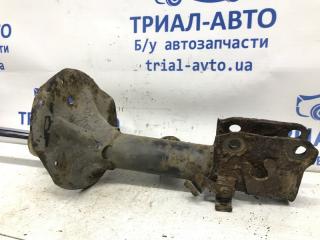 Амортизатор передний правый Hyundai Tucson JM 2.0 diesel D4EA Амортизатор передний правый Hyundai Tucson JM 2.0 diesel D4EA