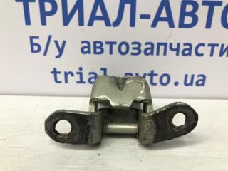 Петля двери передней правой Tiida 2004-2014 C11 1.6 Бензин HR16 МКПП Петля двери передней правой Tiida 2004-2014 C11 1.6 Бензин HR16 МКПП