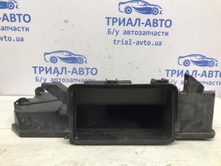 Резонатор воздушного фильтра SX4 2006-2013 1 1.6 бензин M16A Резонатор воздушного фильтра SX4 2006-2013 1 1.6 бензин M16A