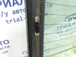 Стекло в кузов заднее Avensis 2003-2009 T25 2.0 diesel 1CDFTV Стекло в кузов заднее Avensis 2003-2009 T25 2.0 diesel 1CDFTV