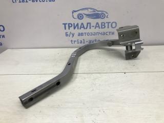 Петля крышки багажника правая Lancer 2003-2009 9 1.6 бензин 4G18 Петля крышки багажника правая Lancer 2003-2009 9 1.6 бензин 4G18