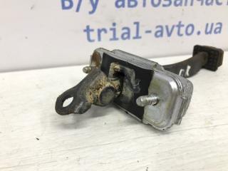 Ограничитель двери передний правый Sportage 2010-2016 SL 1.7 diesel D4FD