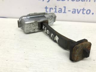 Ограничитель двери передний правый Kia Sportage SL 1.7 diesel D4FD