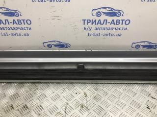 Накладка на подножку левая Mitsubishi Pajero Sport K9 3.0 бензин 6G72 Накладка на подножку левая Mitsubishi Pajero Sport K9 3.0 бензин 6G72