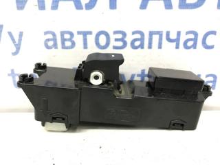 Кнопка стеклоподъемника Tucson 2015-2021 TL 1.7 diesel D4FD Кнопка стеклоподъемника Tucson 2015-2021 TL 1.7 diesel D4FD