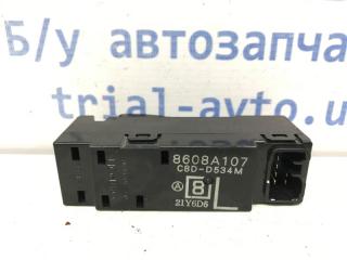Кнопка стеклоподъемника Mitsubishi Outlander CU 2.4 бензин 4G69 Кнопка стеклоподъемника Mitsubishi Outlander CU 2.4 бензин 4G69