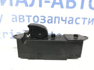 Кнопка стеклоподъемника Mitsubishi Outlander 2003-2007