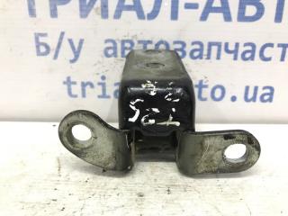 Петля двери задней правой Avensis 2003-2009 T25 1.8 бензин 1ZZFE Петля двери задней правой Avensis 2003-2009 T25 1.8 бензин 1ZZFE
