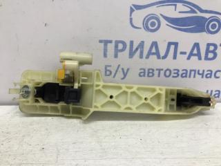 Ручка двери внешняя задняя левая SsangYong Korando C200 2.0 diesel D20Dt Ручка двери внешняя задняя левая SsangYong Korando C200 2.0 diesel D20Dt