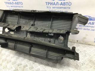 Дефлектор радиатора Ford Kuga CBS 2.0 diesel Дефлектор радиатора Ford Kuga CBS 2.0 diesel