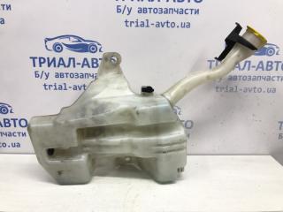 Бачок омывателя Ford Kuga CBS 2.0 diesel Бачок омывателя Ford Kuga CBS 2.0 diesel