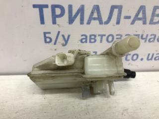 Бачок главного тормозного цилиндра Kuga 2013-2019 CBS 2.0 diesel Бачок главного тормозного цилиндра Kuga 2013-2019 CBS 2.0 diesel