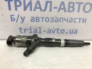 Форсунка топливная Toyota Prado 2002-2009