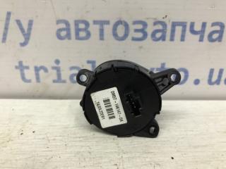 Кнопки руля Kuga 2013-2019 CBS 2.0 diesel Кнопки руля Kuga 2013-2019 CBS 2.0 diesel