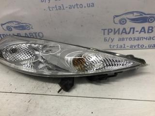 Поворотник правый Nissan Juke F15 1.6 turbo MR16DDT Поворотник правый Nissan Juke F15 1.6 turbo MR16DDT