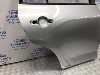 Дверь задняя правая Toyota RAV 4 A30 2.0 бензин 1AZFE Дверь задняя правая Toyota RAV 4 A30 2.0 бензин 1AZFE
