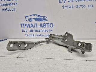 Петля капота левая Kyron 2005-2016 DJ 2.0 diesel D20Dt Петля капота левая Kyron 2005-2016 DJ 2.0 diesel D20Dt