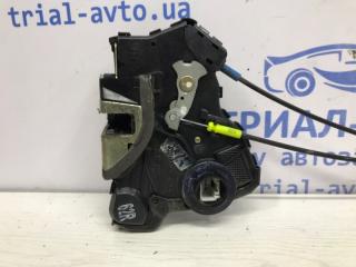 Замок двери передний правый Toyota Avensis T25 1.8 бензин 1ZZFE