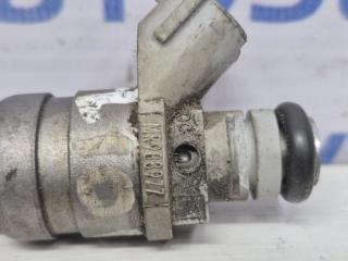 Форсунка топливная Mitsubishi Lancer 10 1.5 бензин 4a91 Форсунка топливная Mitsubishi Lancer 10 1.5 бензин 4a91