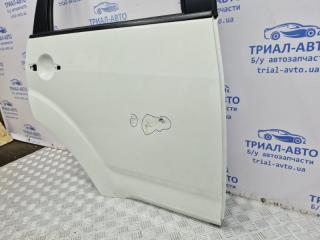 Дверь задняя правая Mitsubishi Outlander XL 2.2 diesel 4N14 Дверь задняя правая Mitsubishi Outlander XL 2.2 diesel 4N14