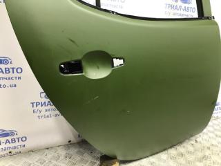 Дверь задняя правая Mitsubishi L200 KB 2.5 дизель 4D56U